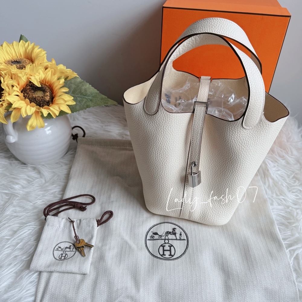 ❤️NIB❤️ Hermes Picotin 18 (Nata color)